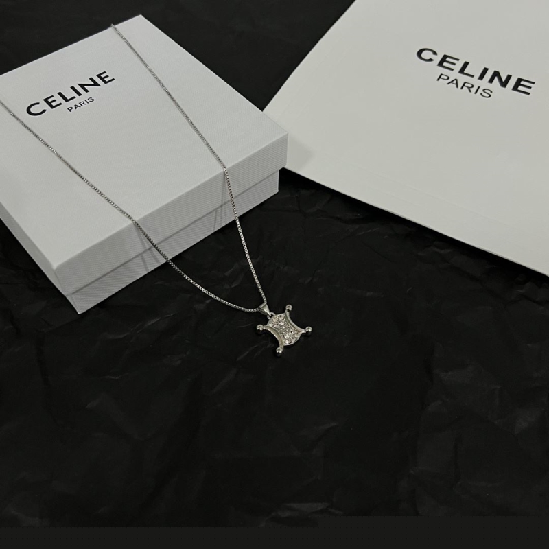 Ce**e necklaces